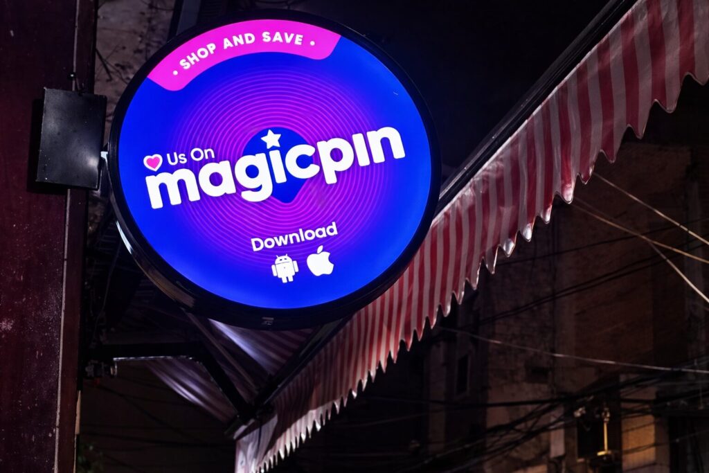 What is Outdoor Media Advertising and Why It Still Works